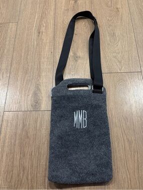 Picnic time mode collection 2 bottle tote, with adjustable shoulder strap.”MMB”